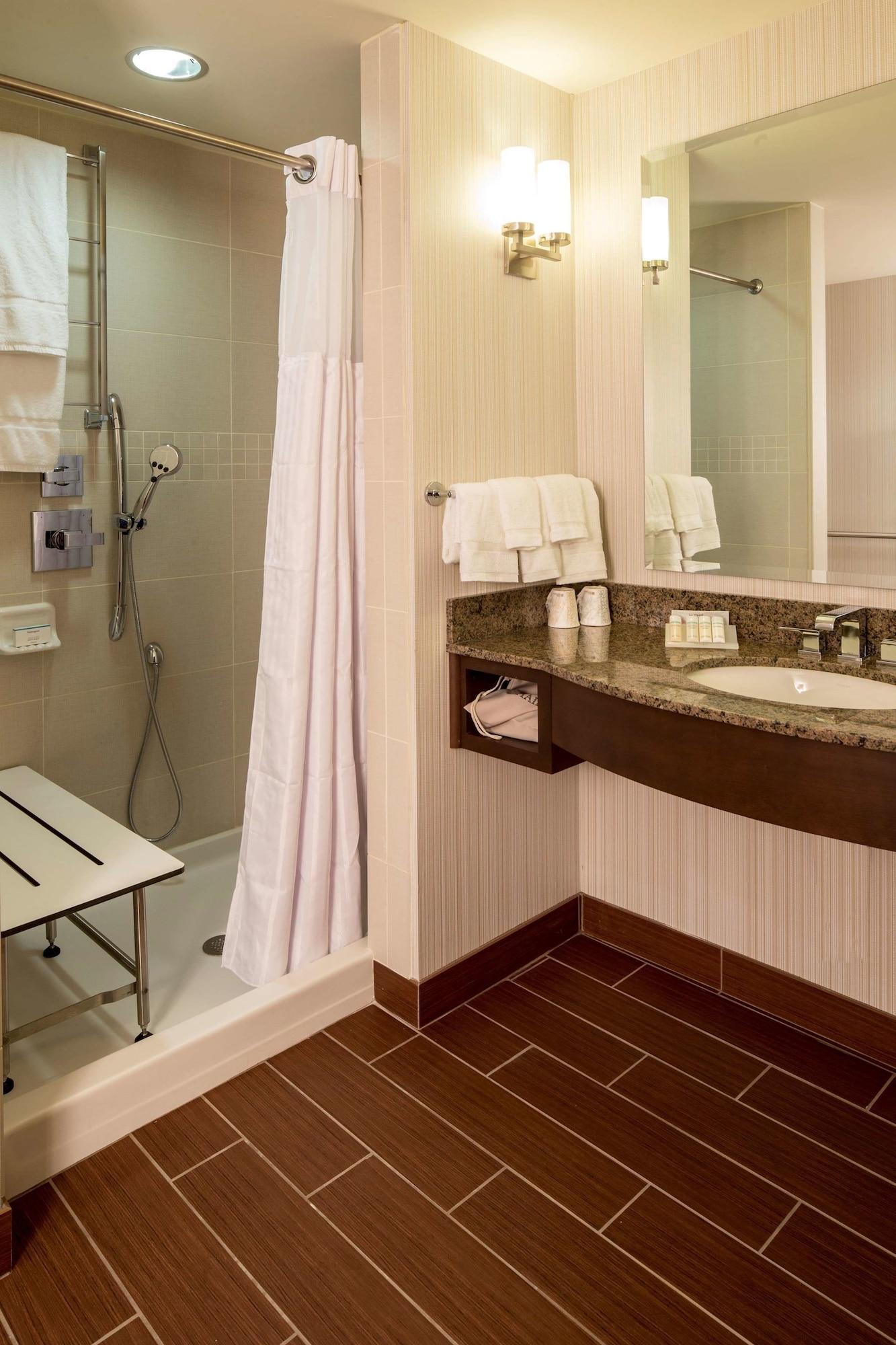 Hilton Garden Inn Uniontown Kültér fotó