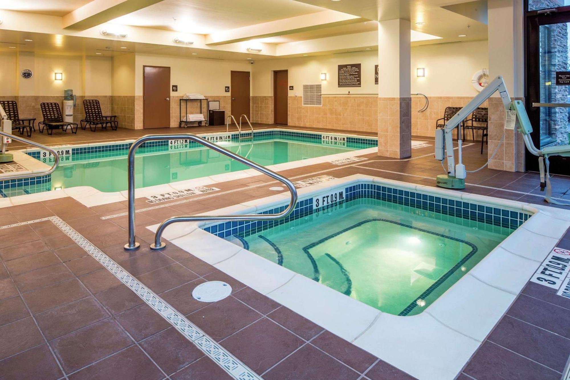 Hilton Garden Inn Uniontown Kültér fotó
